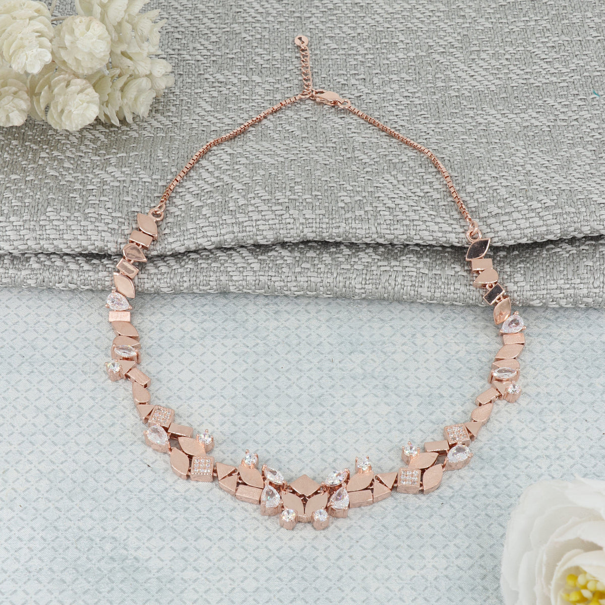Product image [25-2-8.jpg] [erp-media:doi-9566-e909193d41112d98]