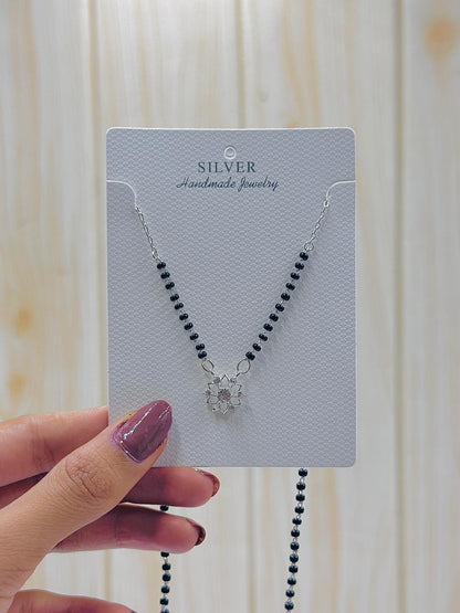 Floral Diamond Mangalsutra